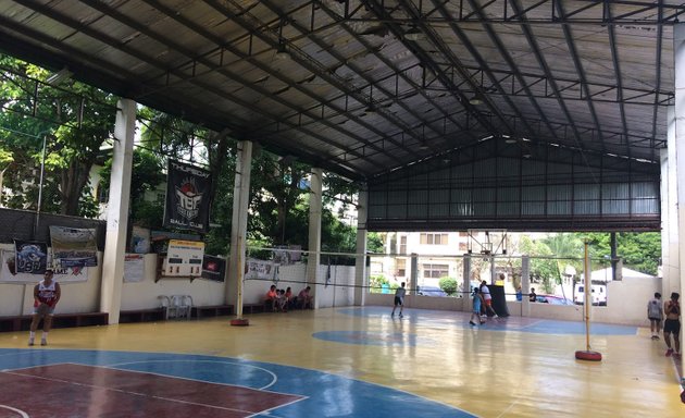 Photo of Casals Village Basketball Court