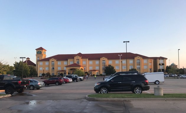 Photo of La Quinta Inn & Suites by Wyndham OKC North - Quail Springs