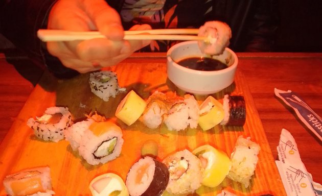 Foto de TAKU XL Sushi Bar