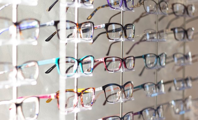 Photo of Gardiners Opticians (Oxford) Ltd