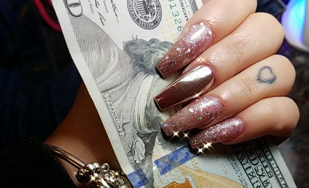 Photo of Van's Nails