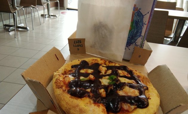 Photo of Domino's Seri Kembangan