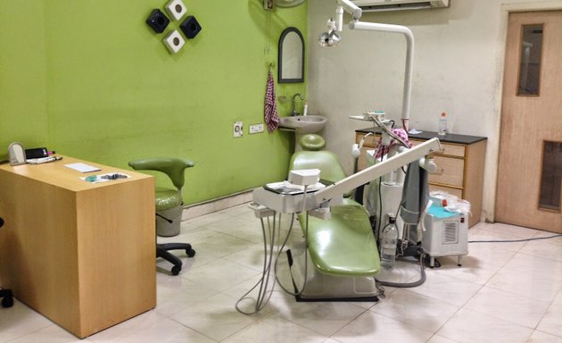 Photo of Vista Dental Studio dr Nikhil Saran Dentist