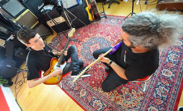 Photo of Guitar Lessons with Ali | Your Guitar Academy
