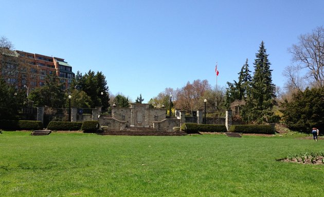 Photo of Alexander Muir Memorial Gardens