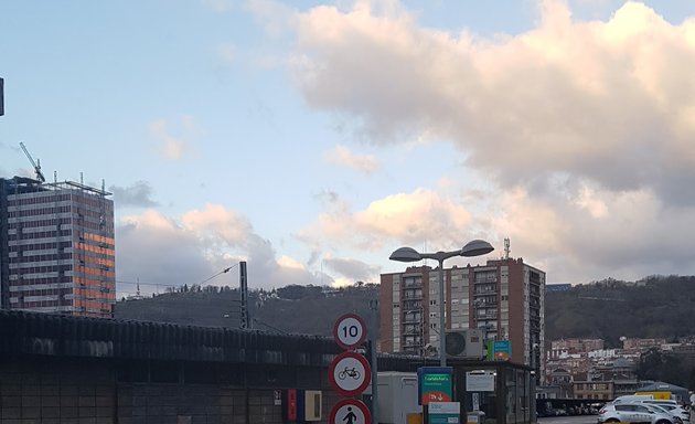 Foto de Parking Saba Estación Tren Bilbao