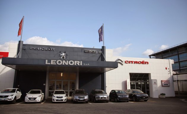 foto Leonori Kia - Peugeot - Citroen