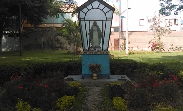 Foto de Estatua Virgen