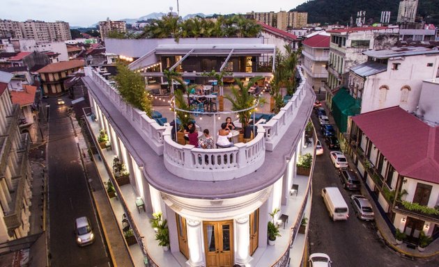 Foto de Numen Rooftop Bar & Restaurant