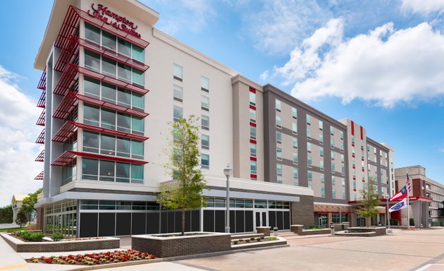 Photo of Hampton Inn & Suites Atlanta Buckhead Place