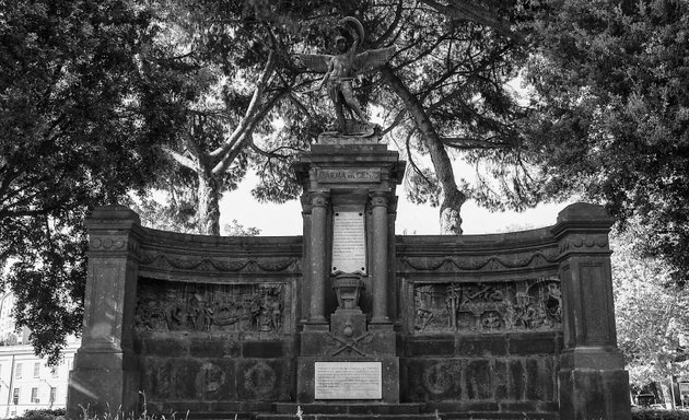 foto Parcheggio Piazza Maresciallo Giardino