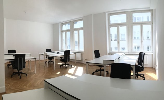 Foto von Büroarbeitsplatz - Coworking in Frankfurt - Dr. Marschner Stiftung