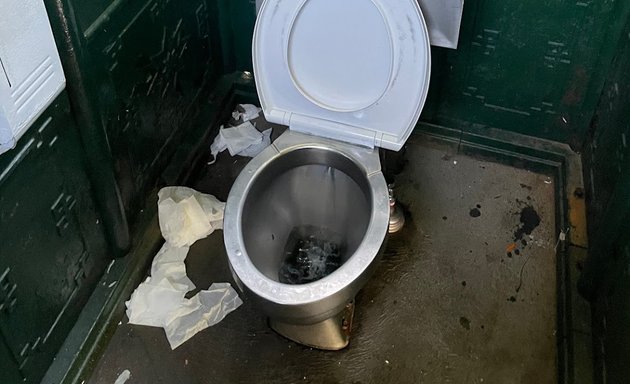 Photo of Toilet 145