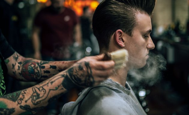 Photo of Canadian Barber Academy