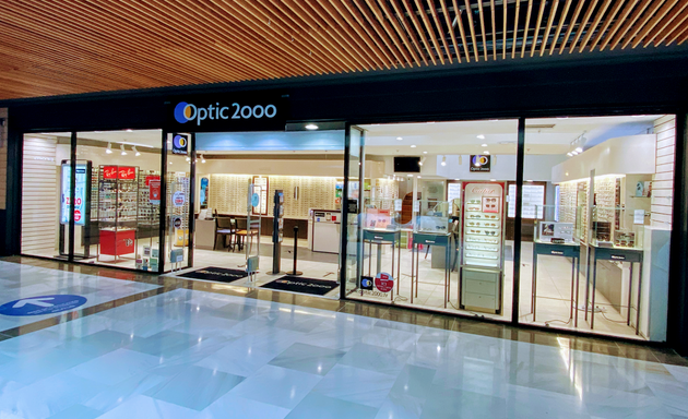 Photo de Optic 2000 - Opticien Rennes