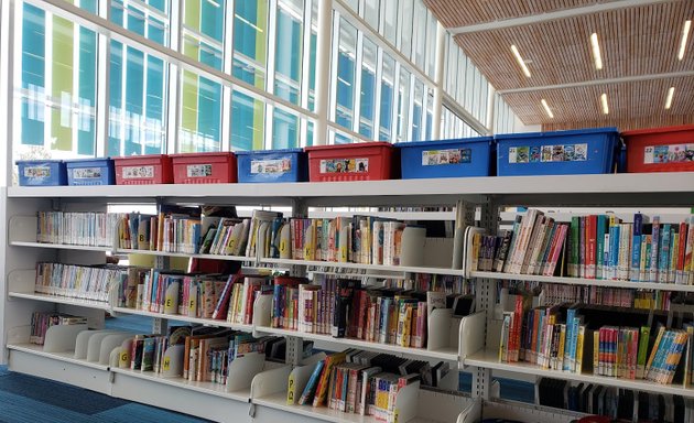 Photo of Meadowvale Library