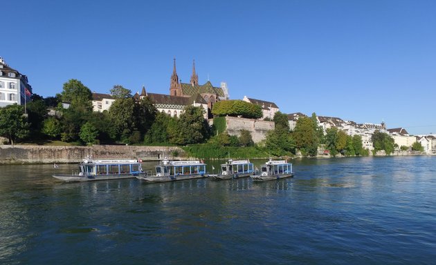 Foto von Rhytaxi Ihr Wassertaxi in Basel auf dem Rhein