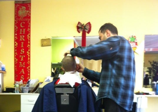 Photo of Ben's barber shop