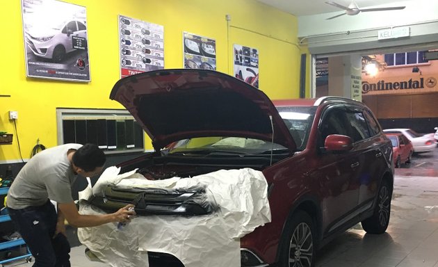 Photo of Tinted Kereta / Car Tinted Berkualiti Murah