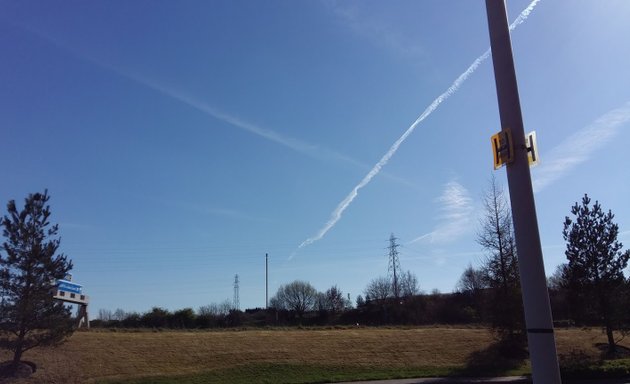 Photo of Leeds Valley Park