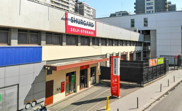 Photo de Shurgard Self Storage Paris 18 - Porte de Clignancourt