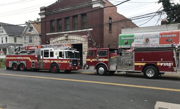 Photo of FDNY Engine 157/Ladder 80