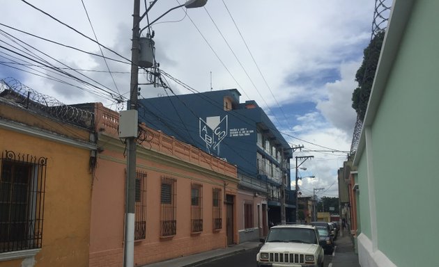 Foto de Comité Nacional de Alfabetización - CONALFA- Oficinas Centrales