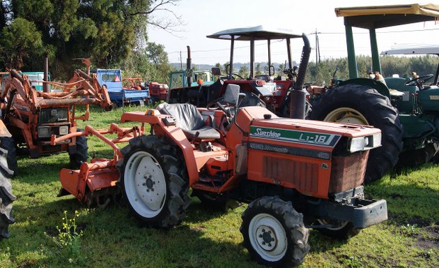 Photo of Tractor