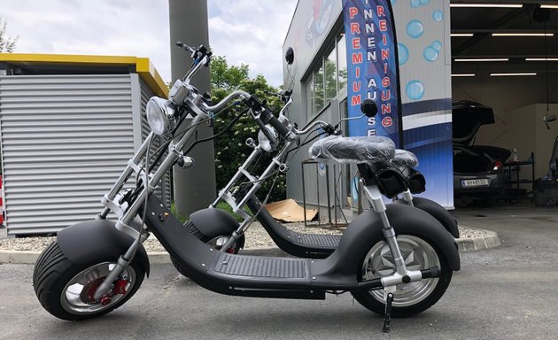 Foto von E-Onix Scooter - Graz | Elektroscooter | E-Scooter Verleih | E-Scooter Mieten | E- Mobilität | E-Scooter Kaufen