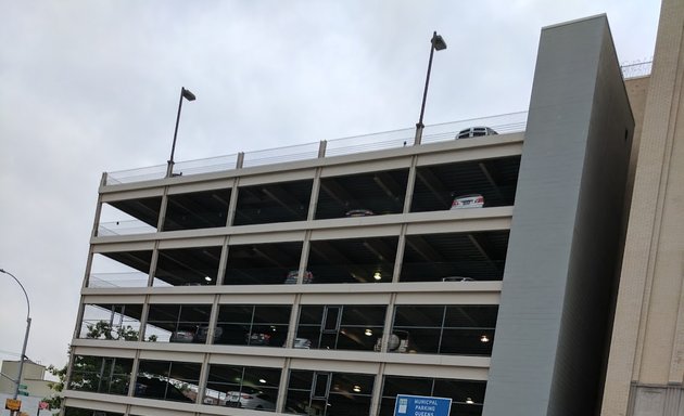 Photo of Queens Family Court Garage