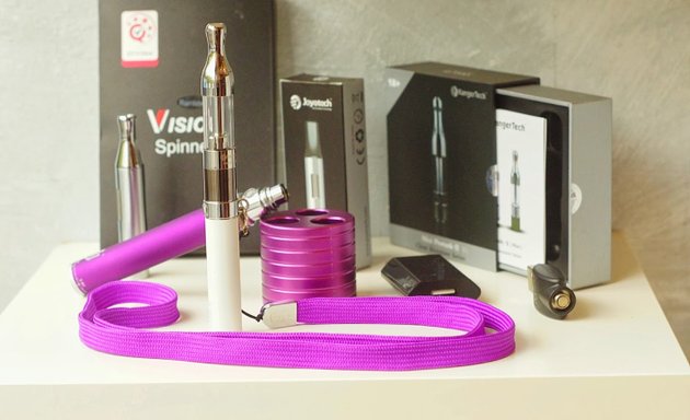 Photo de ESPACE FUMEUR Paris - Boutique de Cigarette électronique de qualité