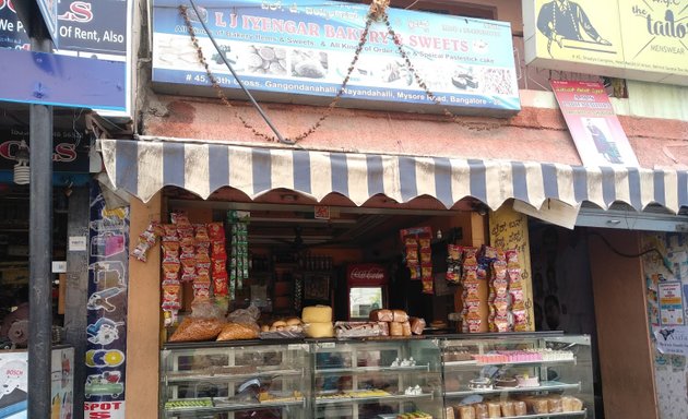 Photo of L. J. Iyengar Bakery