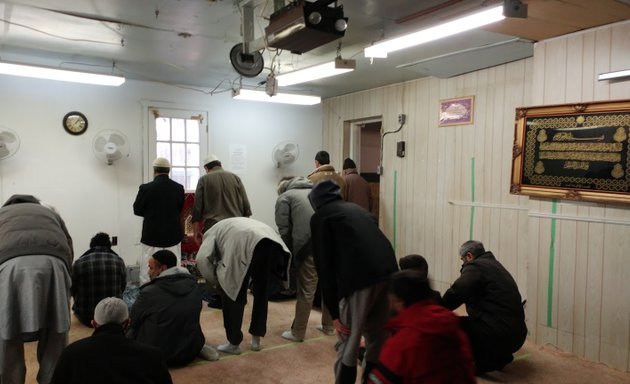 Photo of Masjid Al-Faisal (Islamic Society of Willowdale)