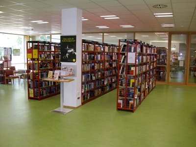 Foto von Stadtbücherei Frankfurt am Main - Stadtteilbibliothek Nieder-Eschbach
