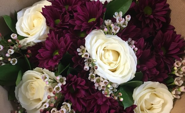 Photo of Handy Flowers Ltd