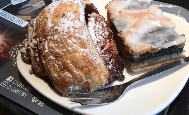 Foto von Junge Die Bäckerei.