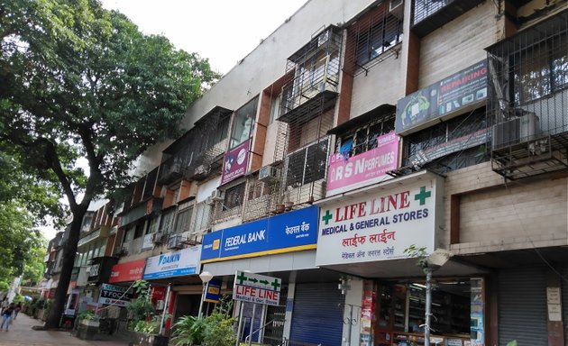 Photo of Zubin Distributor