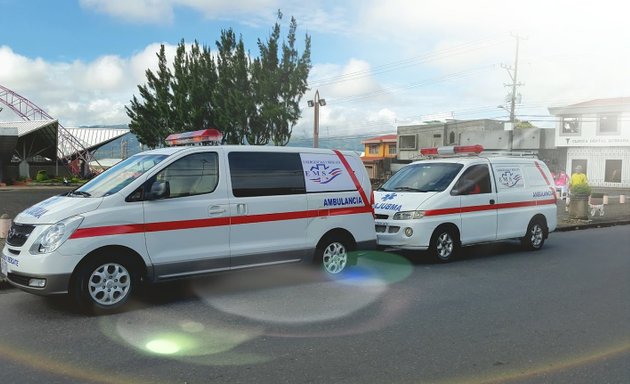 Foto de Emergencias y Rescate EMS.