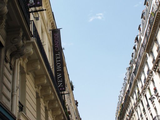 Photo de New Hotel Le Voltaire
