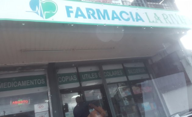 Foto de Farmacia La Riviera