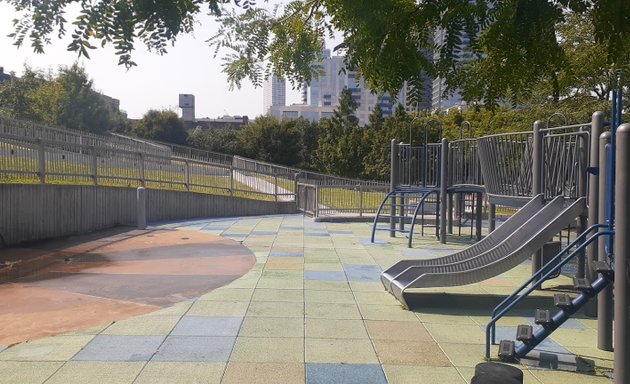 Photo of Bushwick Inlet Playground