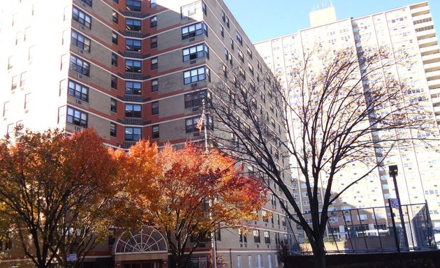 Photo of B'Nai B'rith Queens Apartments