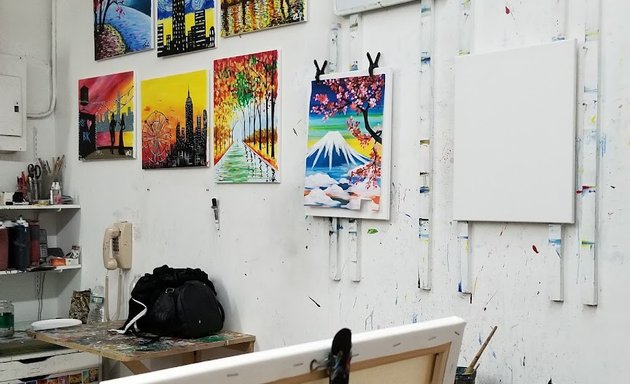 Photo of Painting Lounge - Chelsea Studio