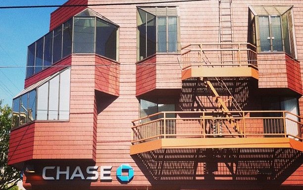 Photo of Chase Bank