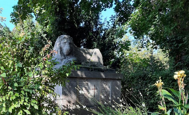 Foto von Kriegerdenkmal