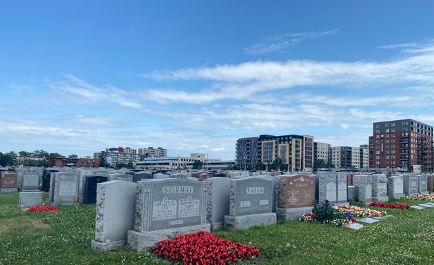 Photo of Baron De Hirsch - Back River Cemeteries Inc