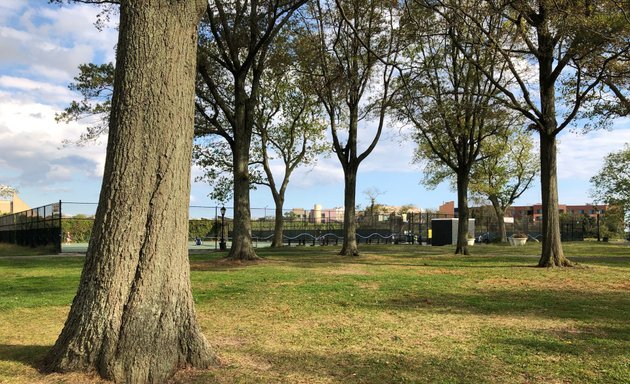 Photo of Manhattan Beach Park