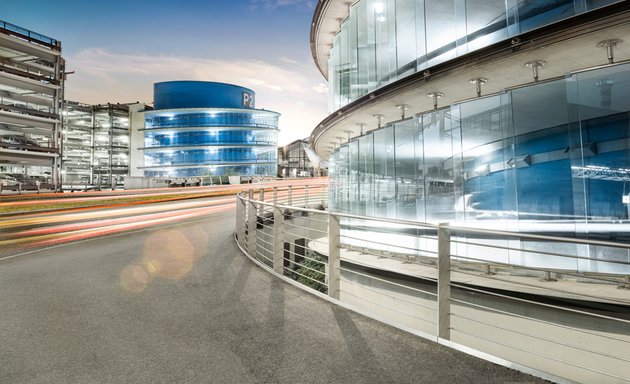 Foto von Parkhaus Elcknerplatz am Bahnhof Köpenick APCOA