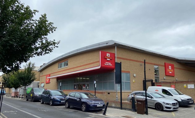 Photo of Royal Mail Islington Delivery Office