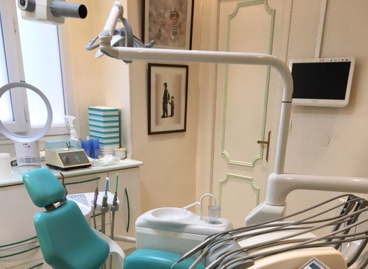 Photo de Dentiste Batignolles Paris 17 Dr Bruno Cohen Scali Esthétique Dentaire